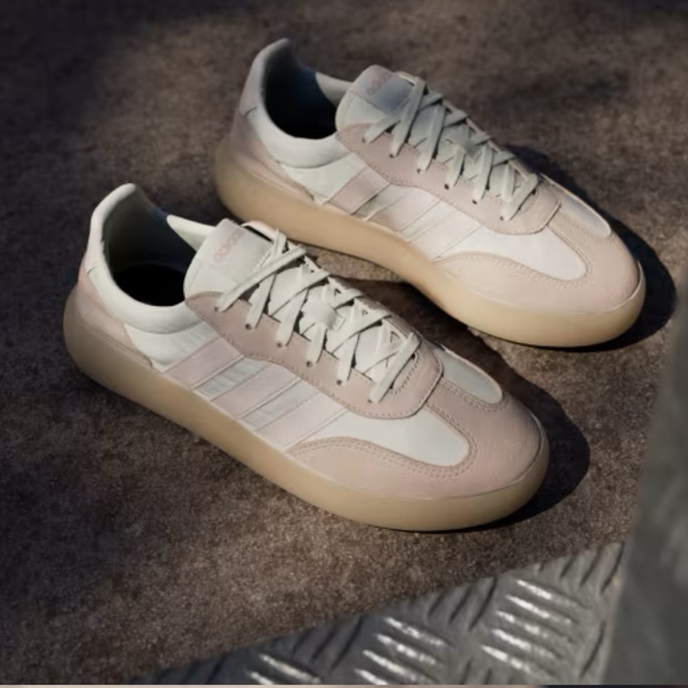 New Adidas Barreda Decode - Picture 3 of 7